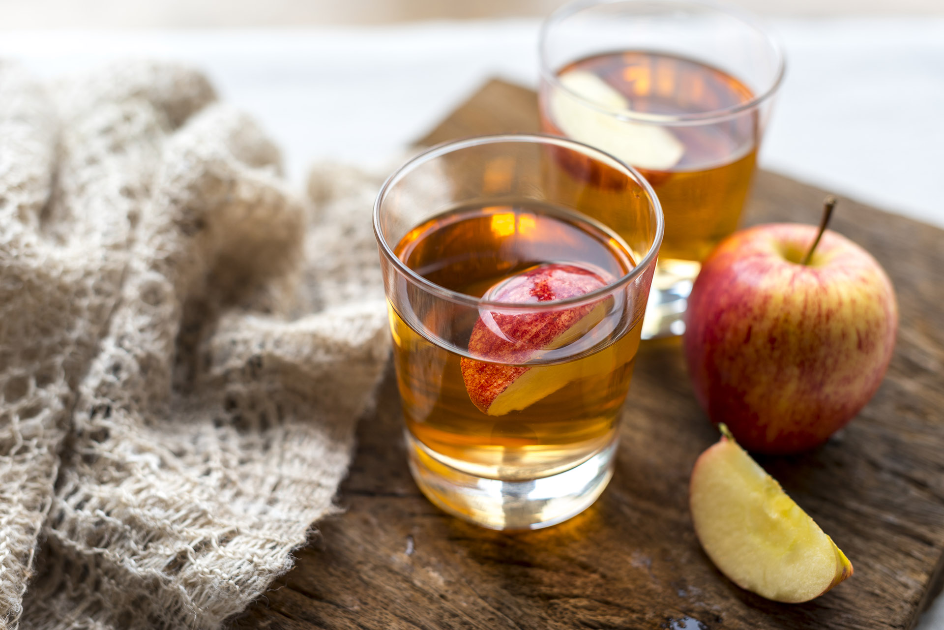 Apple Cider Vinegar: Uses, Side Effects and Dosage