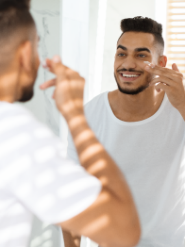 What Should be the Best Skincare Regime for Men's Oily Skin?